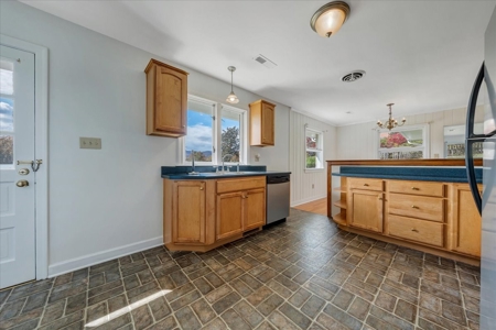 Brick Ranch Home for Sale in Roanoke VA - image 16