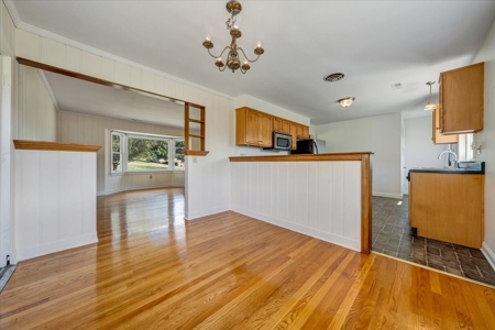 Brick Ranch Home for Sale in Roanoke VA - image 13