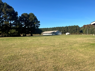 68.5-Acre Estate with Dual Homes & Timberland in NC - image 3