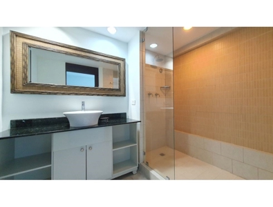 3 bedroom Penthouse, P.H. Coronado Bay, Coronado - image 12