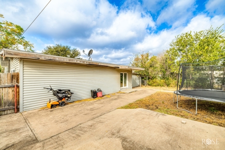 Home For Sale Sonora TX - On 2 City Lots! - image 29