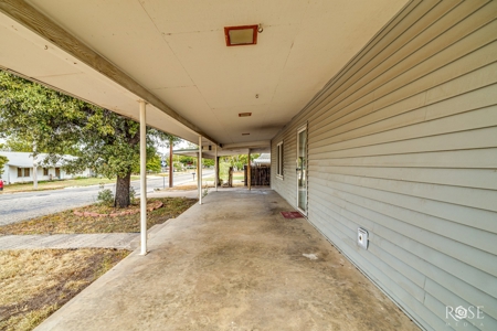 Home For Sale Sonora TX - On 2 City Lots! - image 5