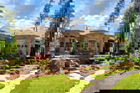 Home for Sale in Cypress Landing - image 16