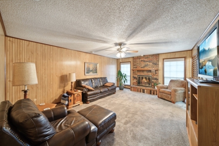 Pryor, OK Home For Sale - image 13