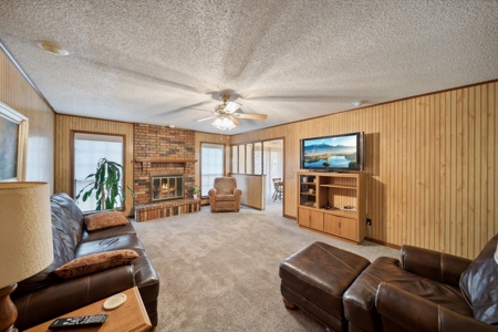 Pryor, OK Home For Sale - image 12