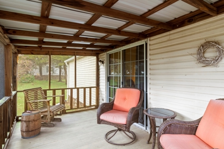 Mobile Home on 2.5+/- Acres For Sale in Judsonia, AR - image 31
