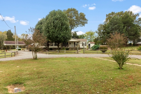 Mobile Home on 2.5+/- Acres For Sale in Judsonia, AR - image 2