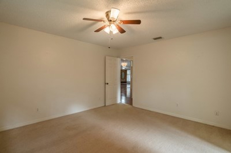 Home For Sale In Columbia County Florida Close To Town - image 37