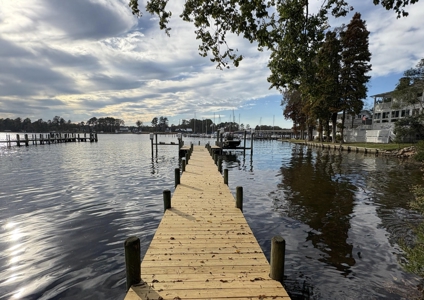 Waterfront Home in Historic Bath, NC - image 5