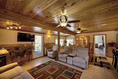 Mountain Cabin & Bunk House for Sale on 12.83 Acres - image 36