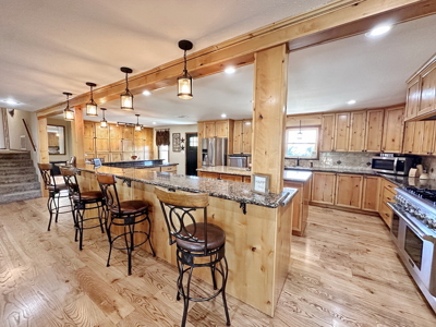 Luxury Country Home for Sale in El Dorado Springs, MO - image 9