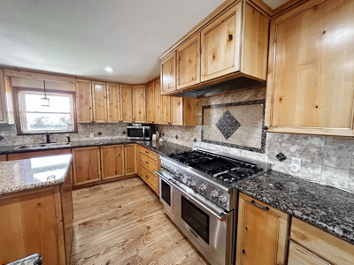 Luxury Country Home for Sale in El Dorado Springs, MO - image 13