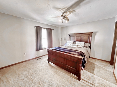 Luxury Country Home for Sale in El Dorado Springs, MO - image 27