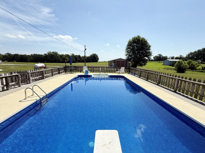 Luxury Country Home for Sale in El Dorado Springs, MO - image 45