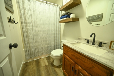 Home with Land for Sale in Weaubleau, MO - image 34