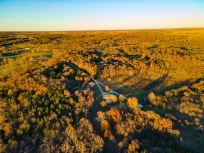 Home with Land for Sale in Weaubleau, MO - image 16
