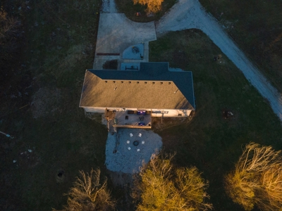 Home with Land for Sale in Weaubleau, MO - image 18