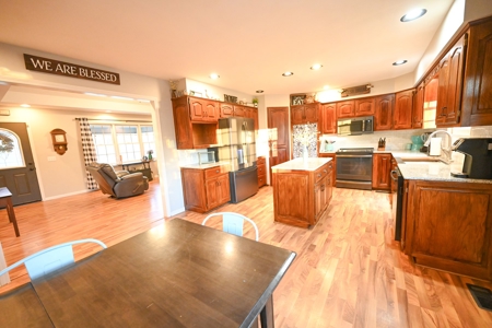 Home with Land for Sale in Weaubleau, MO - image 30