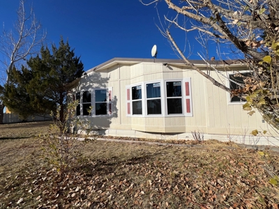 Eastern Oregon Three Bedroom Country Home - image 30