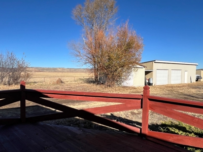Eastern Oregon Three Bedroom Country Home - image 14