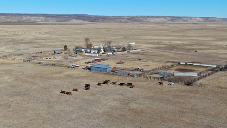 Eastern Oregon Three Bedroom Country Home - image 8