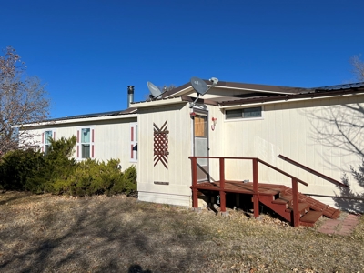 Eastern Oregon Three Bedroom Country Home - image 31
