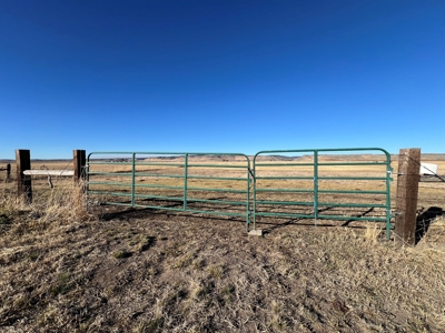 Eastern Oregon Three Bedroom Country Home - image 37