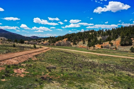 Colorado Mountain Property with Breathtaking Views - image 27