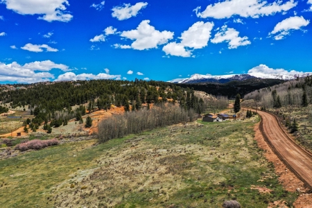 Colorado Mountain Property with Breathtaking Views - image 18