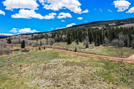 Colorado Mountain Property with Breathtaking Views - image 20
