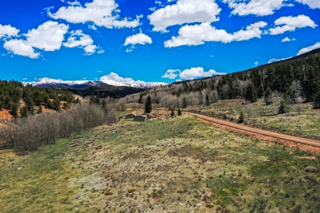Colorado Mountain Property with Breathtaking Views - image 19
