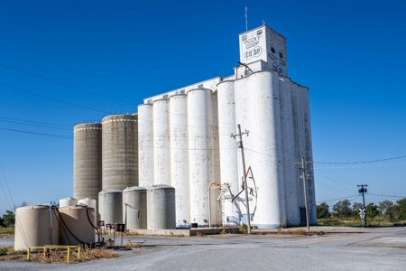 Grain Co-Op For Sale Western Oklahoma - image 36