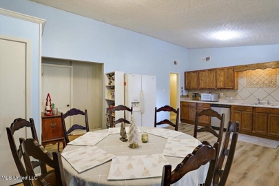 Listing 160