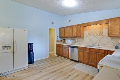 Listing 160
