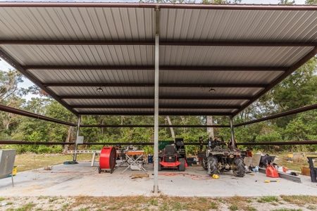 Country Home For Sale in Chiefland Florida! - image 7