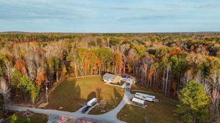 Creekside Country Retreat on 10+ Scenic Acres-Bullock, NC - image 9