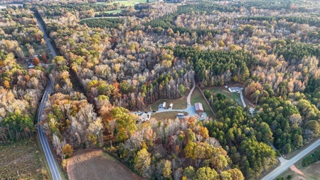 Creekside Country Retreat on 10+ Scenic Acres-Bullock, NC - image 11