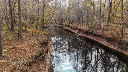 Creekside Country Retreat on 10+ Scenic Acres-Bullock, NC - image 3