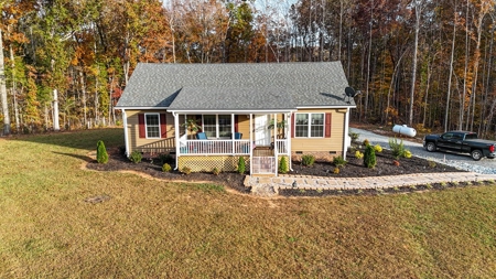 Creekside Country Retreat on 10+ Scenic Acres-Bullock, NC - image 4