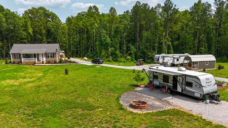 Creekside Country Retreat on 10+ Scenic Acres-Bullock, NC - image 8
