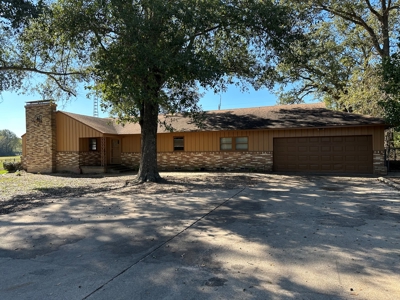 East Texas County Home For Sale - image 3