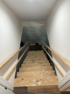 Newer Build in Edmonton, Kentucky - image 24