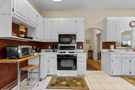 Country Home for Sale Nashville, NC 10.01 Acres - image 19