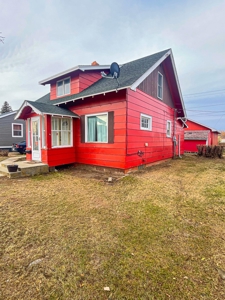 Charming Home With Modern Updates In Plentywood Montana - image 20