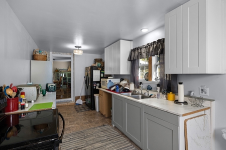 Country Home for Sale in Carroll County, TN on One Acre - image 5