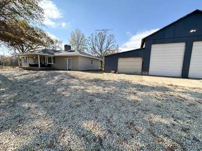 Large Country Home for Sale in Rolla, Missouri - image 32