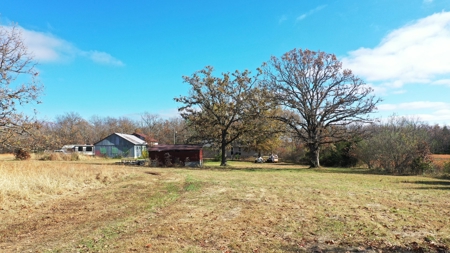 Large Country Home for Sale in Rolla, Missouri - image 19