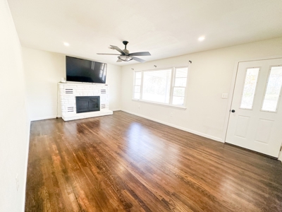 Large Country Home for Sale in Rolla, Missouri - image 23