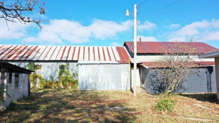Large Country Home for Sale in Rolla, Missouri - image 16