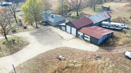 Large Country Home for Sale in Rolla, Missouri - image 26